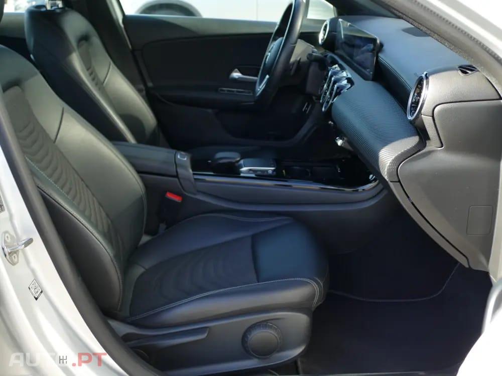 Mercedes-Benz A 250 e Style Plus