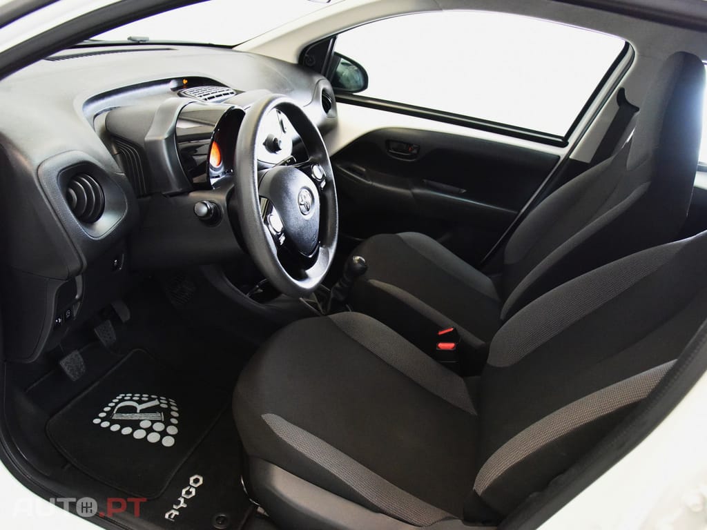 Toyota Aygo 1.0 X-Play+AC