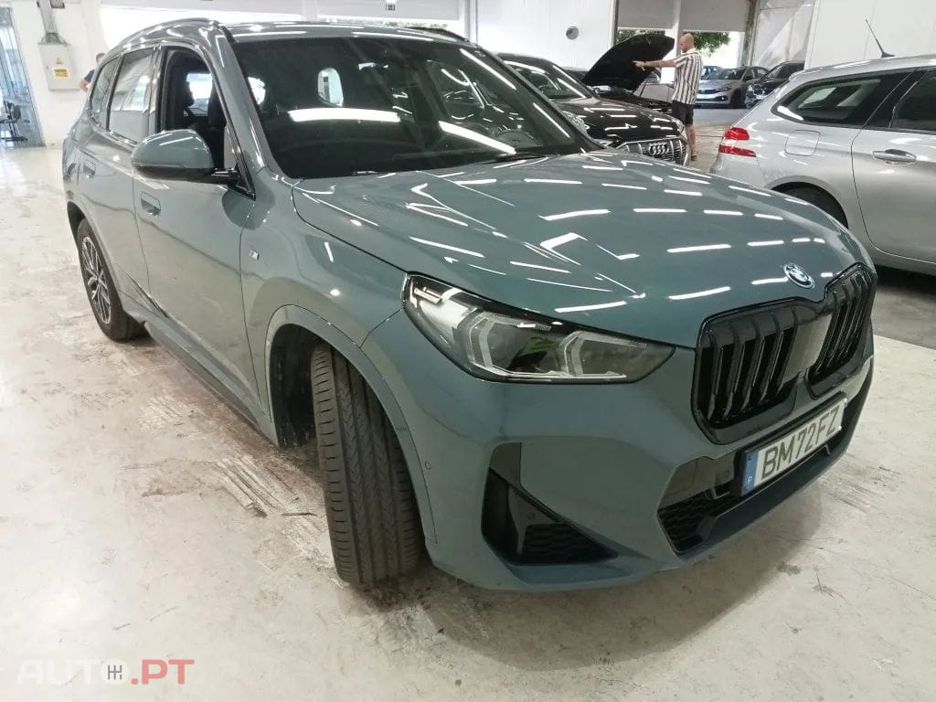 BMW X1 xDrive30e Pack Desportivo M