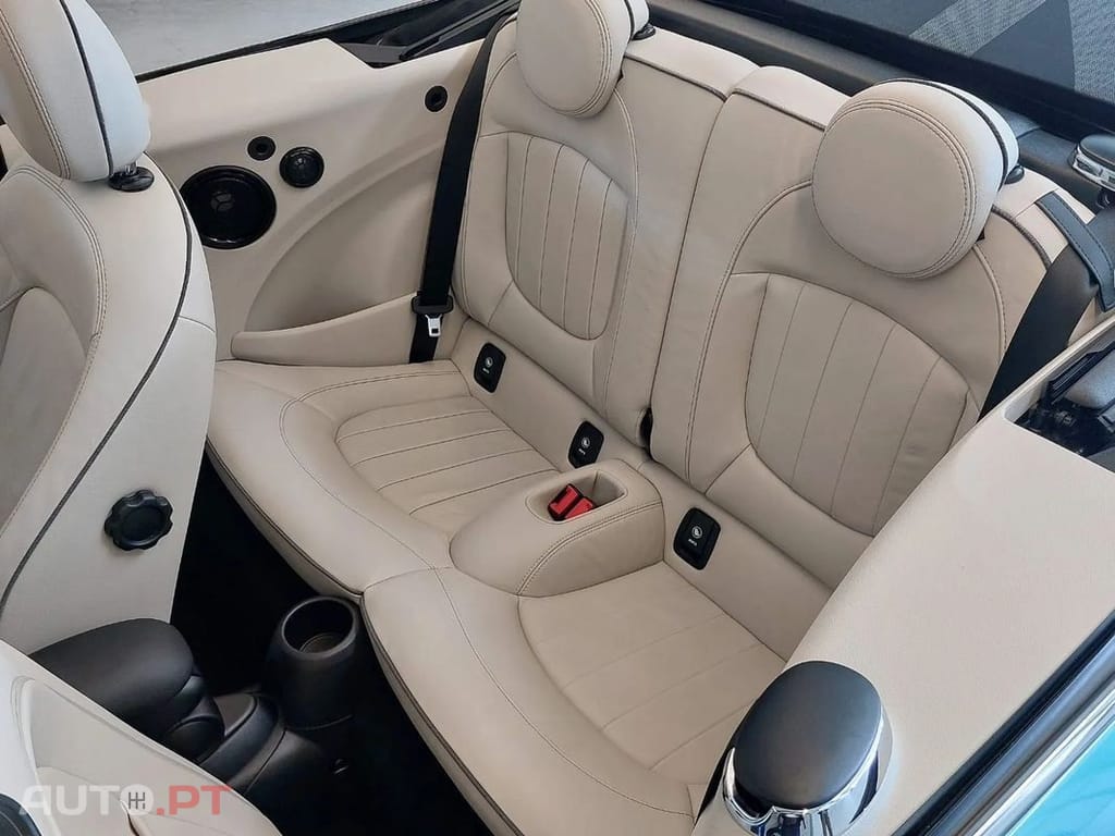 MINI Cabrio Cooper D Auto