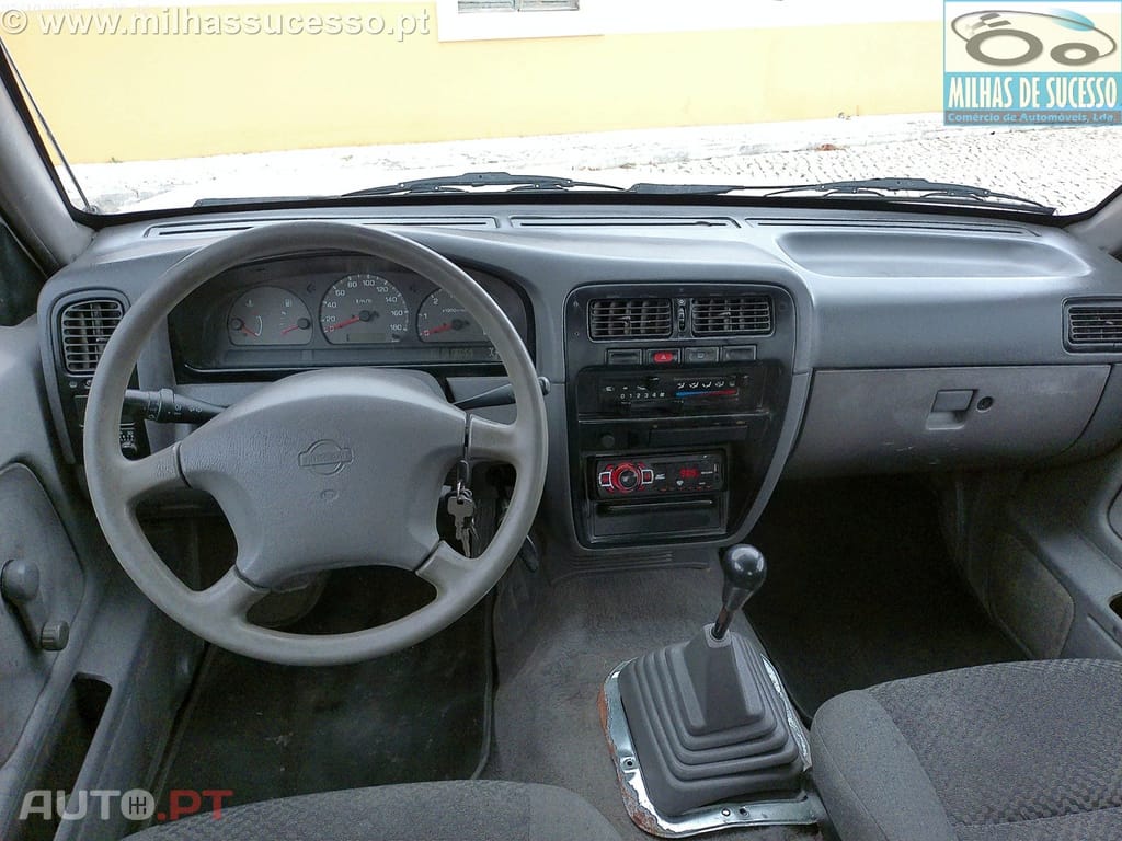 Nissan Navara D22 2.5D 4x2 C/D 5 Lug