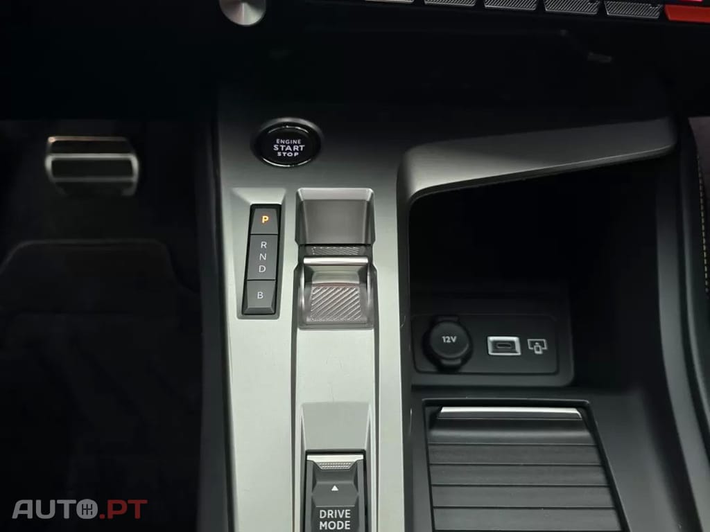 Peugeot 408 1.6 Hybrid GT e-EAT8