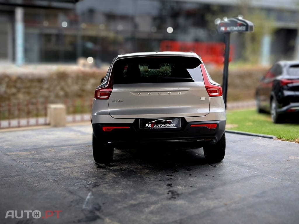 Volvo XC40 Recharge Extended Range Plus
