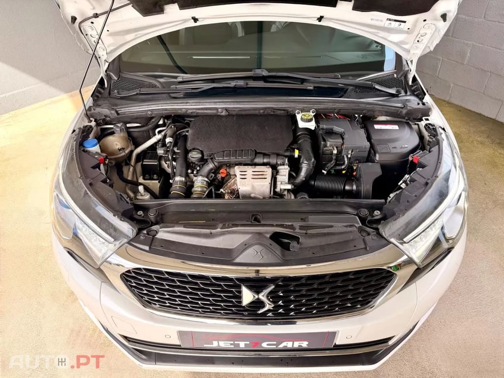 DS DS4 PureTech 130 PERFORMANCE LINE