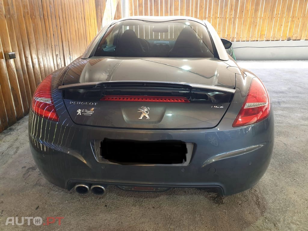 Peugeot RCZ Carbon