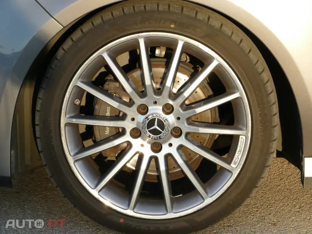 Mercedes-Benz CLA 200 d Shooting Brake AMG Line Aut.