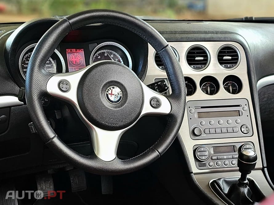 Alfa Romeo Spider 2.2 JTS 16V