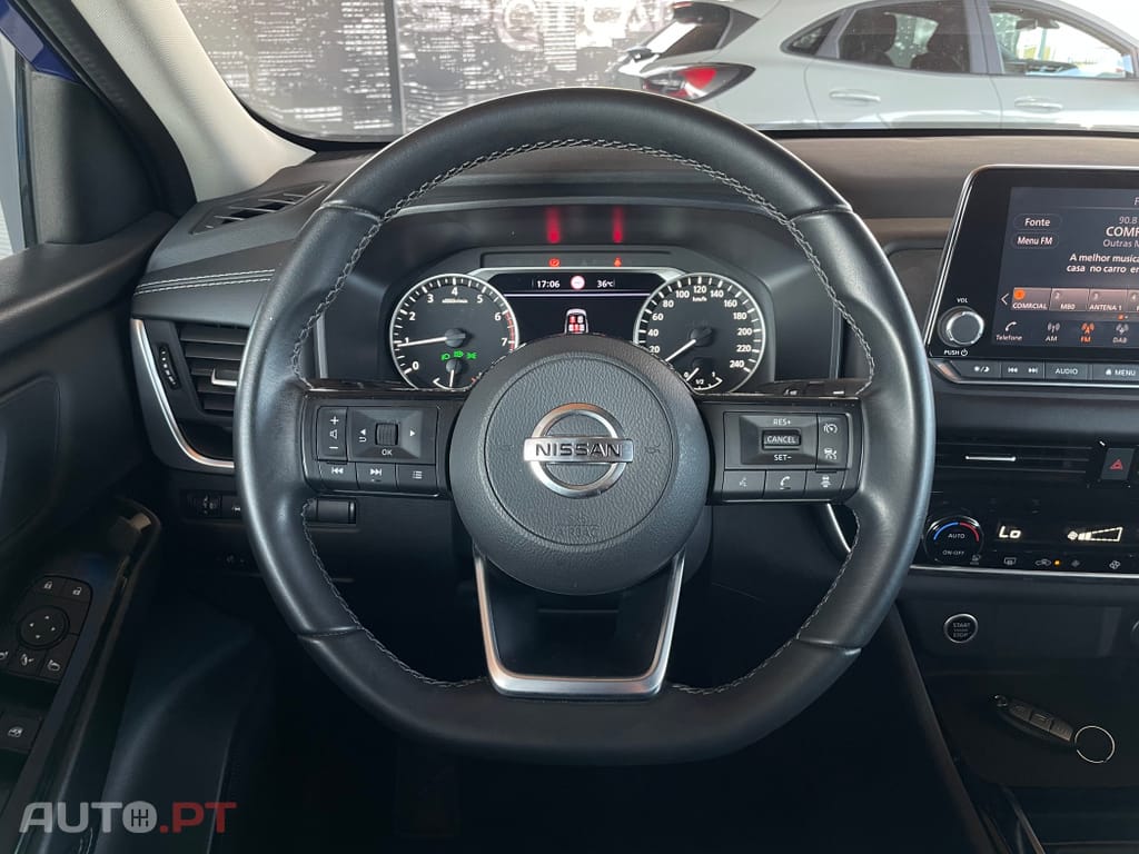 Nissan Qashqai 1.3 DIG-T N-Connecta LED+SKY