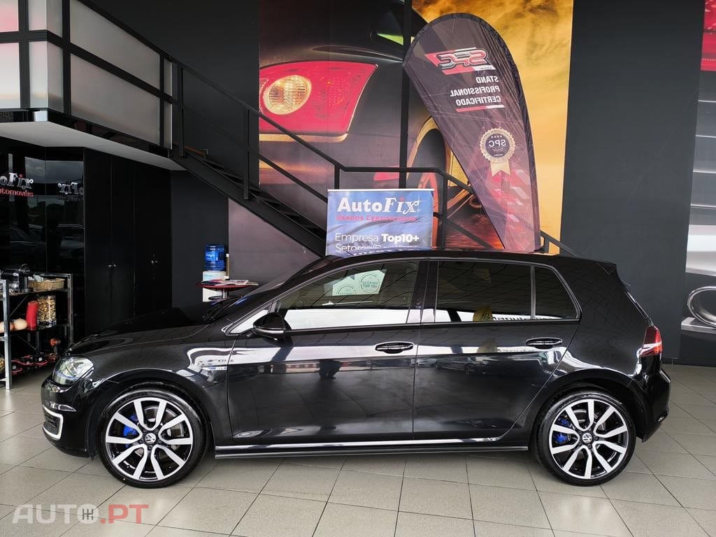 Volkswagen Golf 1.4 TSI GTE DSG