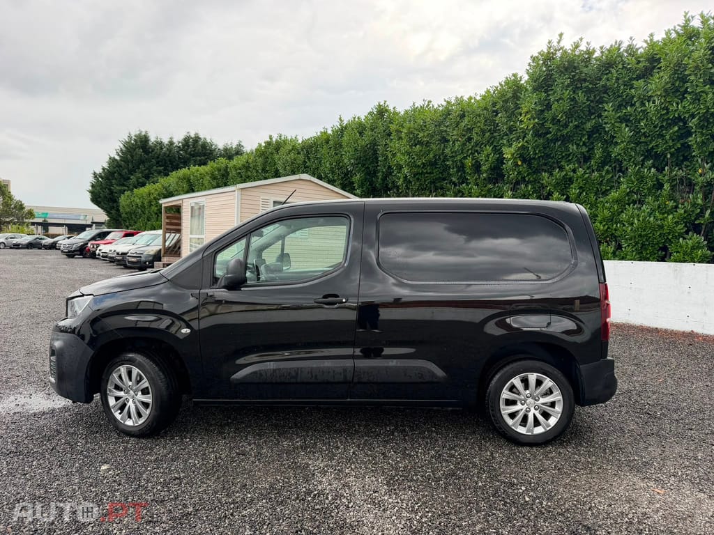 Peugeot Partner 1.5 BlueHDi Premium Standard