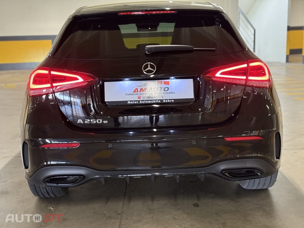 Mercedes-Benz A 250 e AMG Line