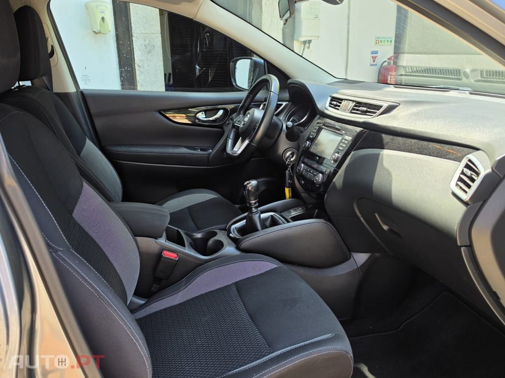 Nissan Qashqai 1.5 dCi Tekna