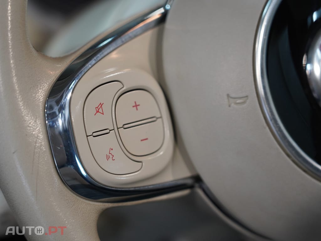Fiat 500 1.2 Lounge Dualogic