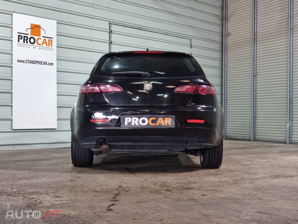 Alfa Romeo 159 Sportwagon 1.9 JTDm 16V Sportiva+