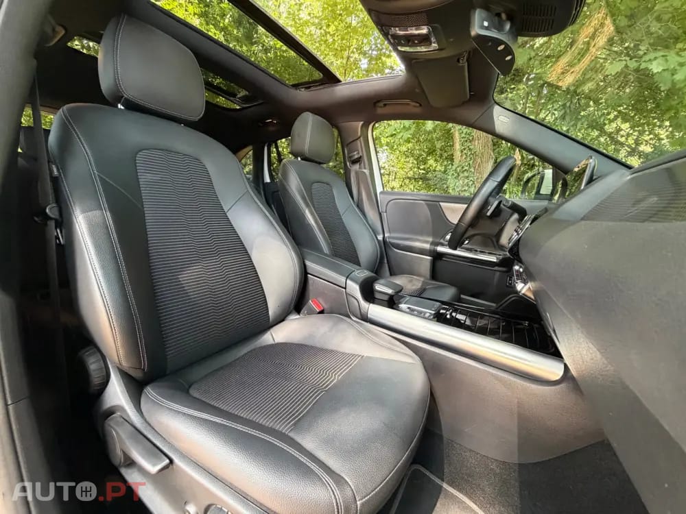 Mercedes-Benz GLA 250 e 8G-DCT Special Edition