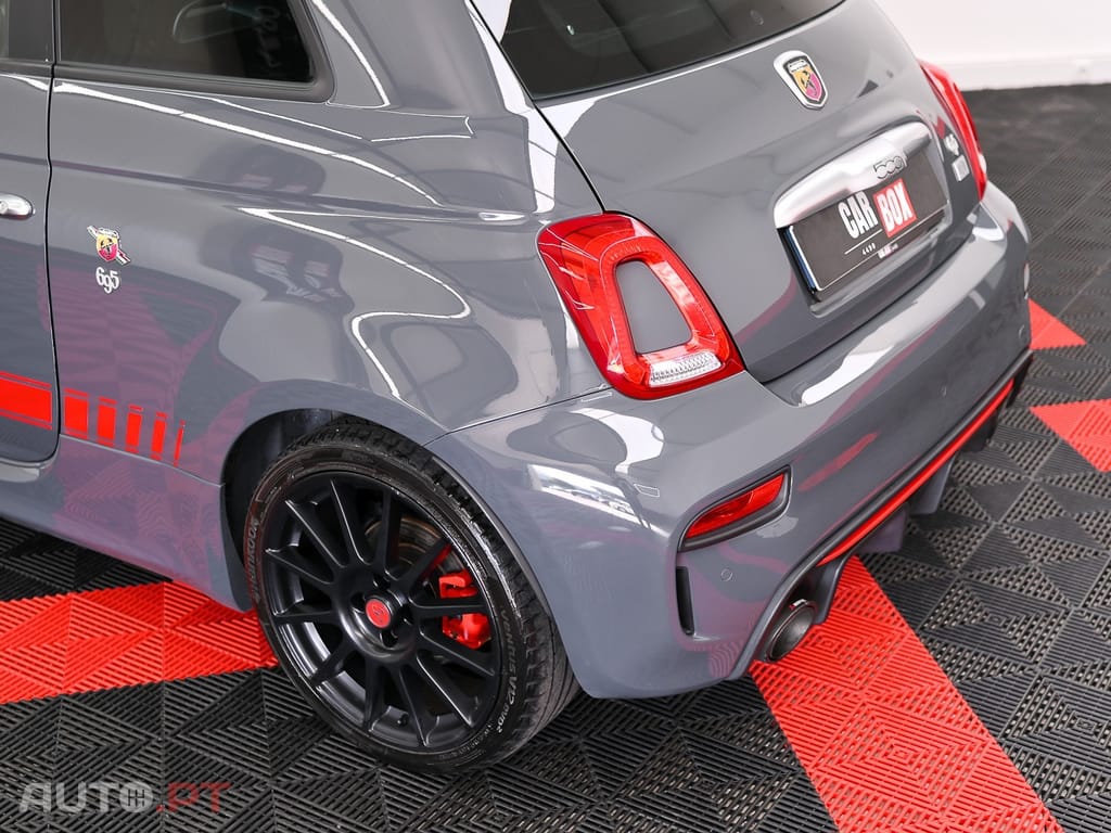 Abarth 695 1.4 T-Jet XSR Yamaha