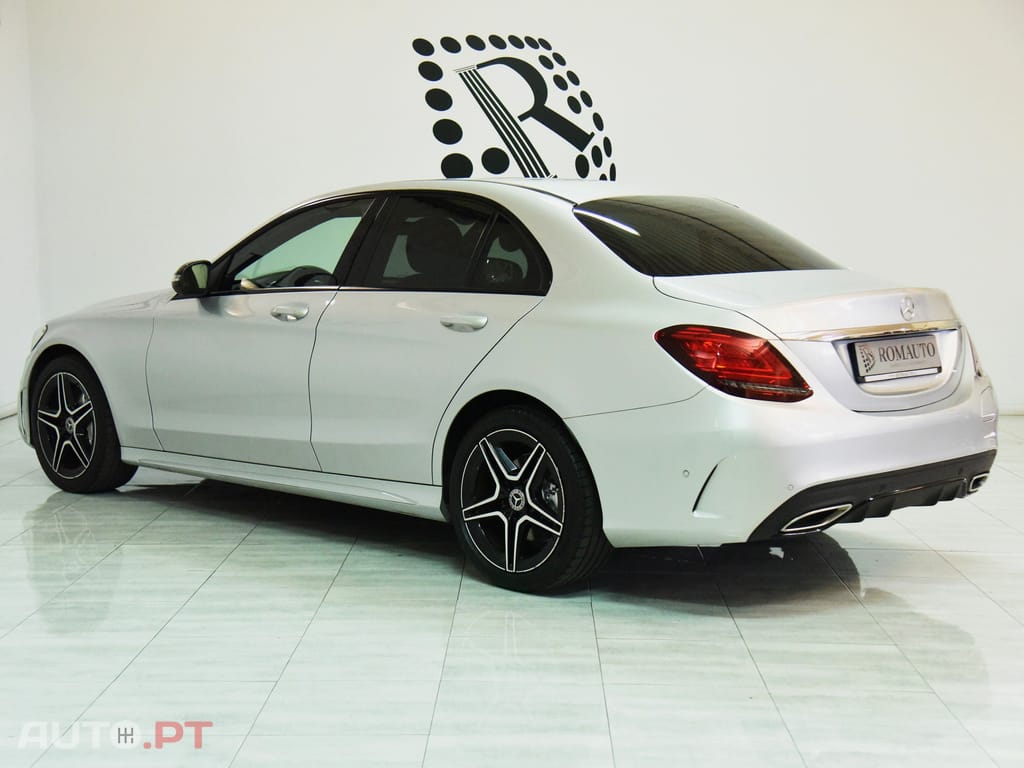 Mercedes-Benz C 300 de AMG Line