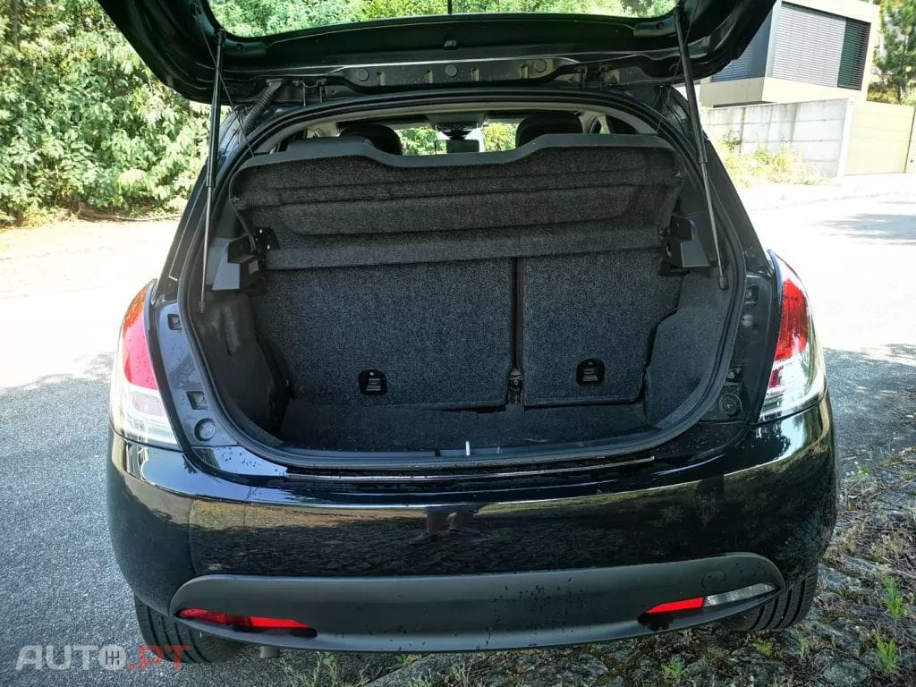 Lancia Ypsilon 1.2 S&S Gold