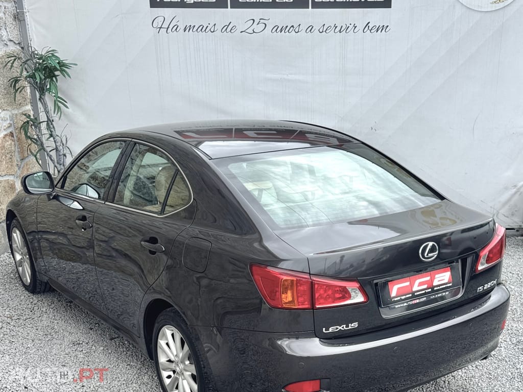 Lexus IS 220 d Executive 6G