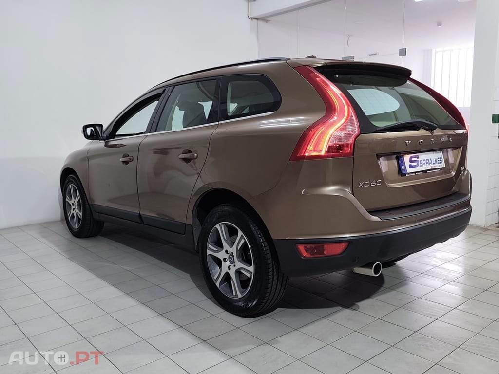 Volvo XC60 2.0 D4 DRIVe Momentum