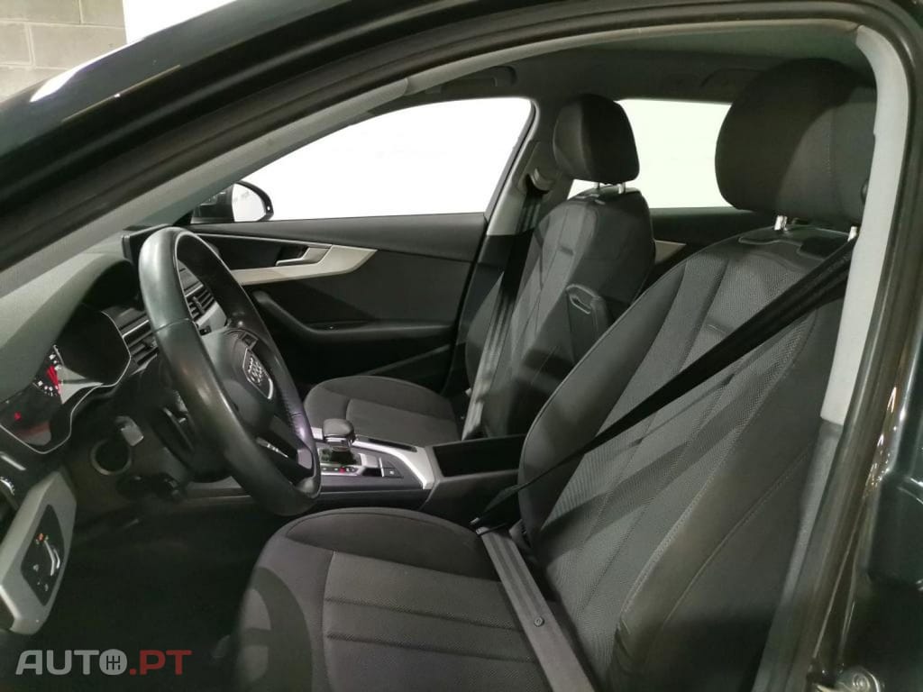 Audi A4 Avant 35 TDI S tronic
