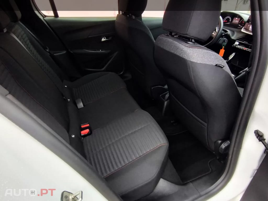 Peugeot 208 1.2 Puretech 101 CV versão Style