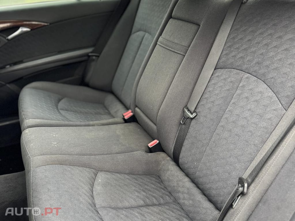 Mercedes-Benz E 220 CDi Elegance