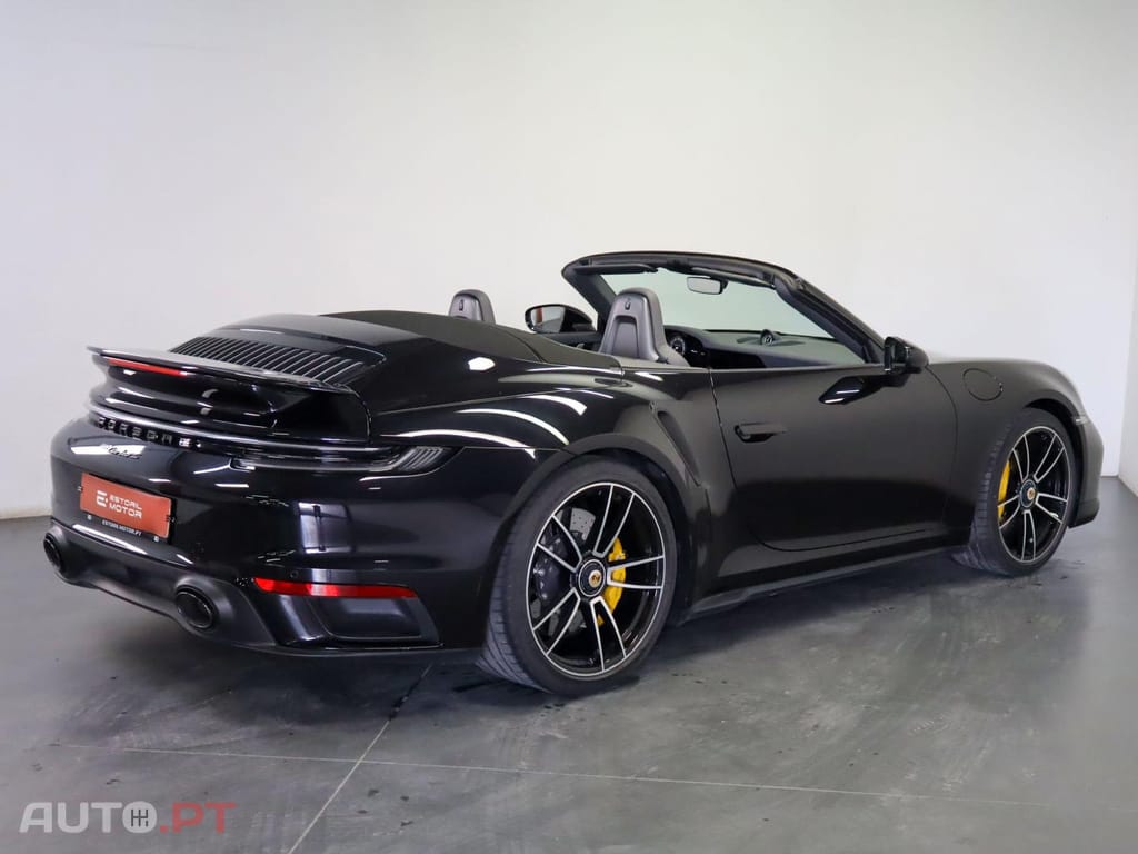 Porsche 911 Turbo S Cabriolet