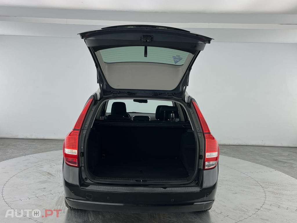 Kia Ceed 1.4 CVVT EX ISG