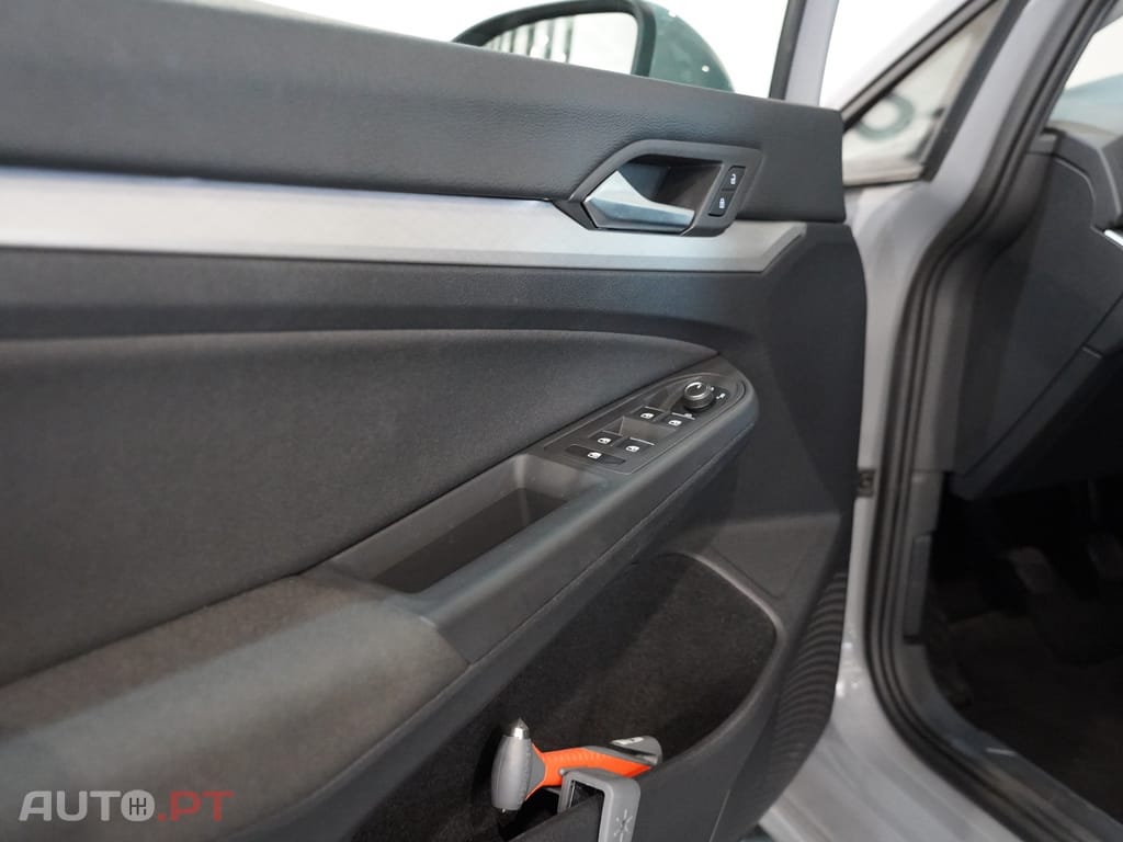 Volkswagen Golf 1.0 TSI Life