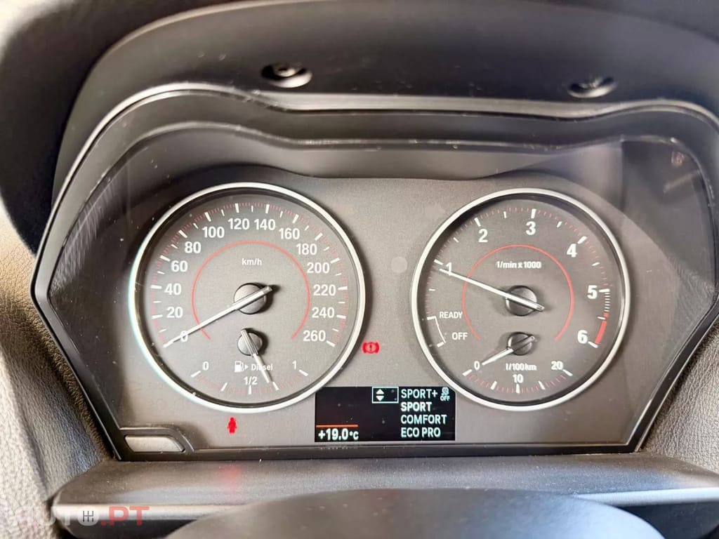BMW 116 d EfficientDynamics Edition Sport Line — fotografia 17