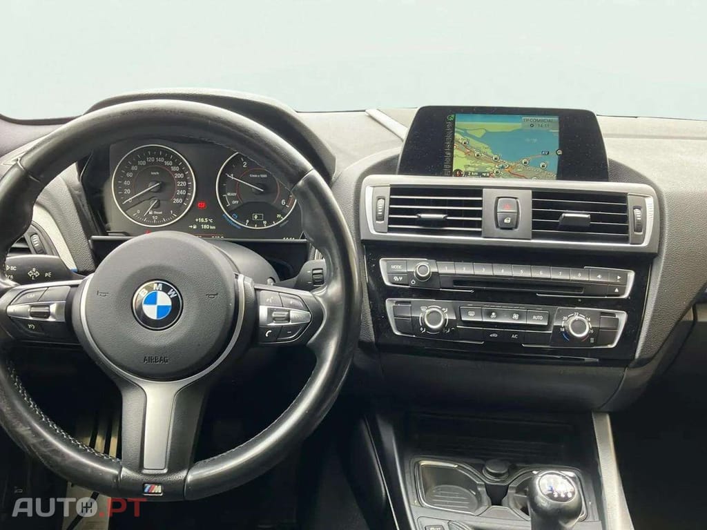 BMW 116 d Pack Desportivo M