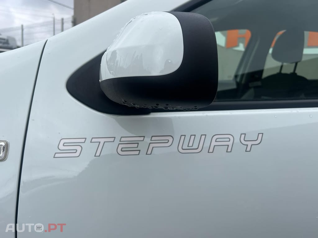 Dacia Sandero 0.9 TCE STEPWAY