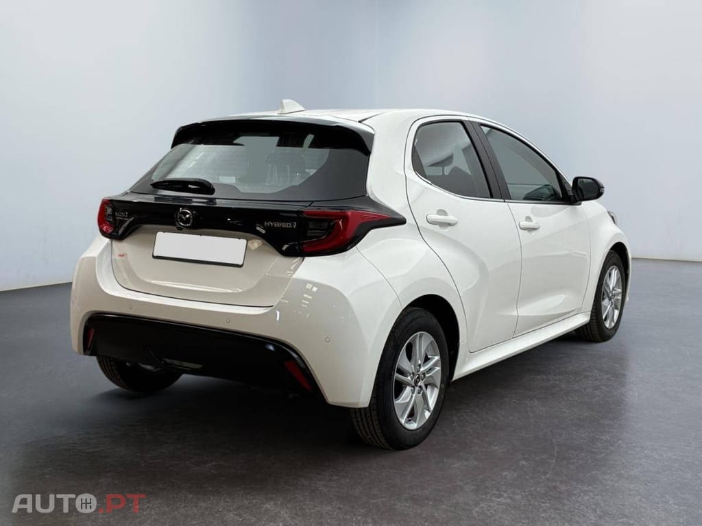 Mazda 2 1.5 L Hybrid CVT Agile
