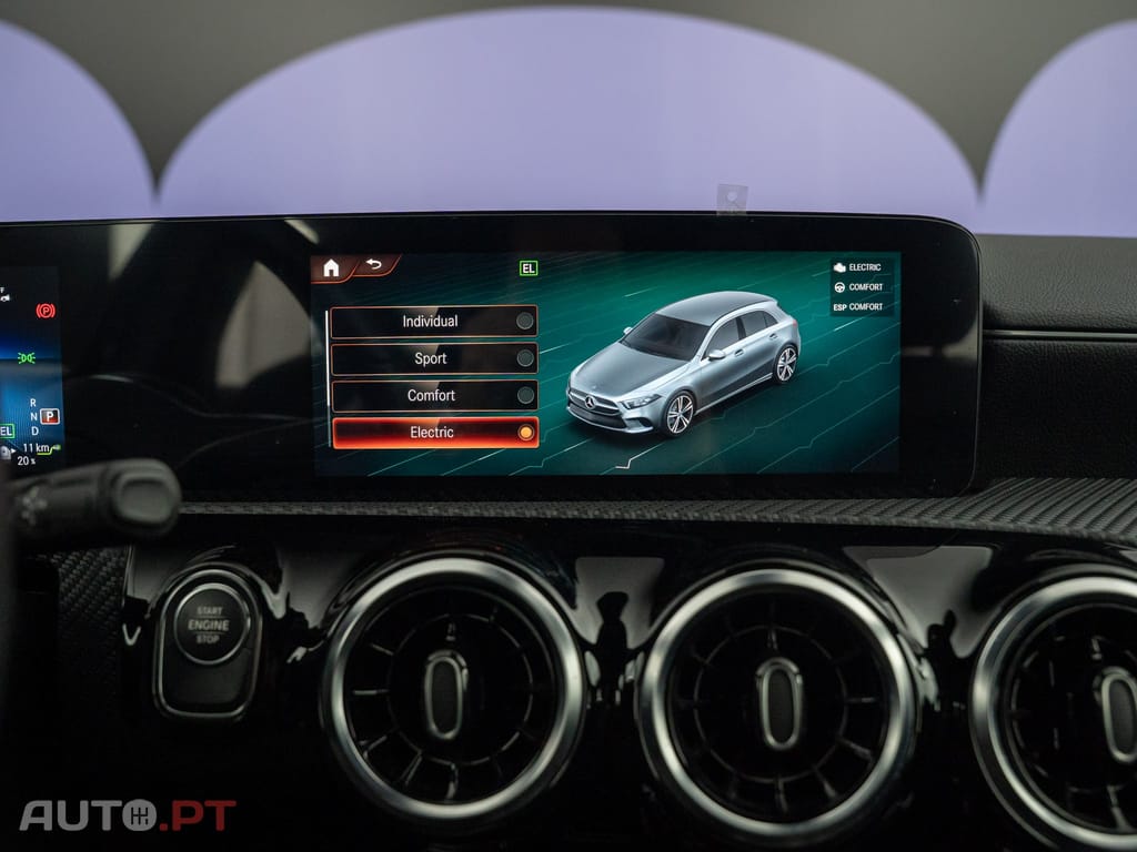 Mercedes-Benz A 250 e Style Plus
