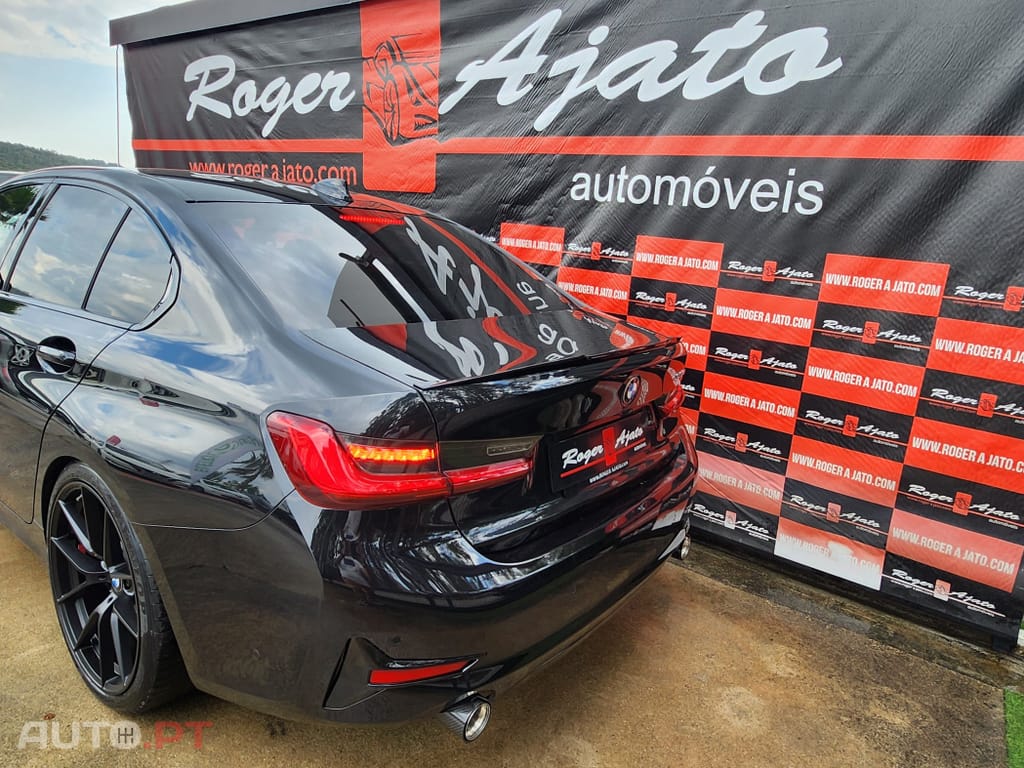 BMW 330 e Line Sport Auto