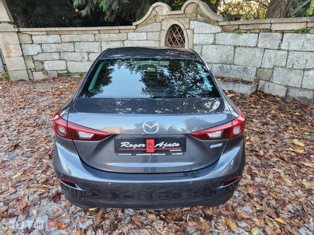 Mazda 3 1.5 Sky-D Excellence Navi