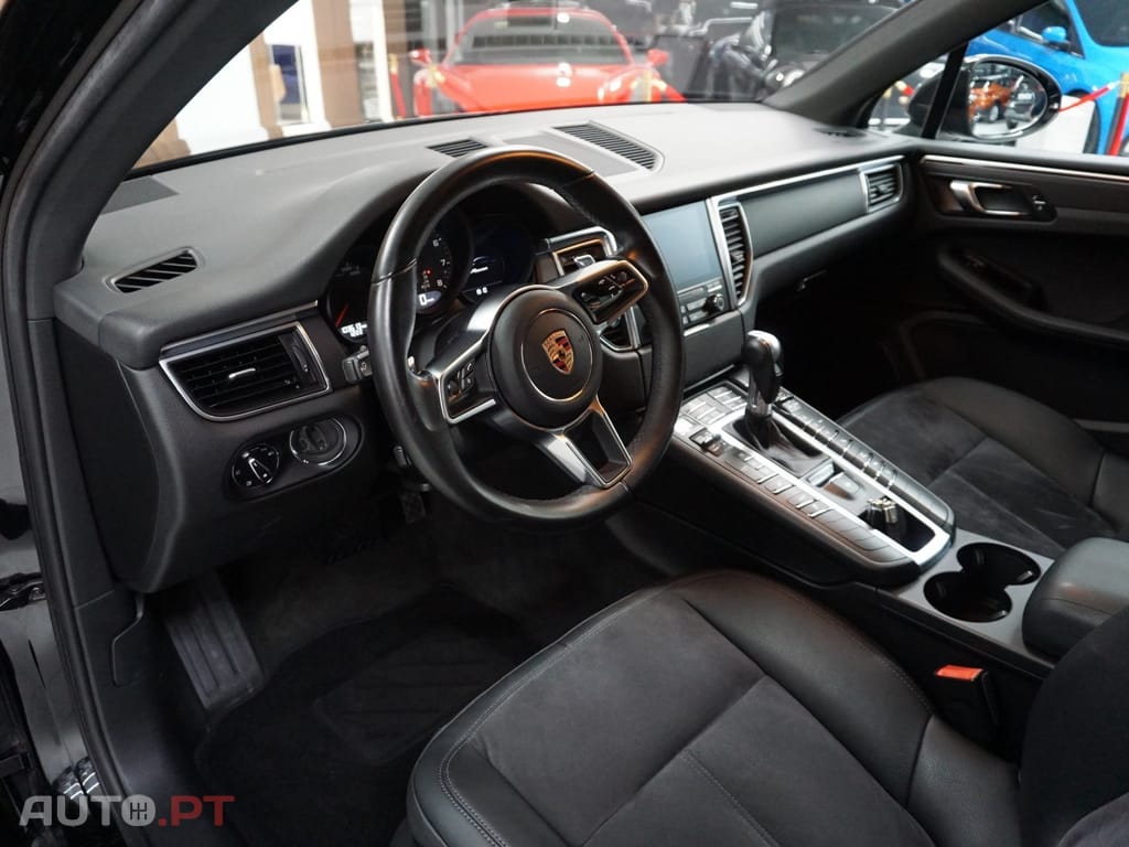 Porsche Macan PDK