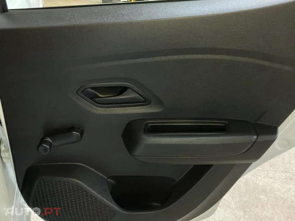 Dacia Sandero 1.0 ECO-G Essential Bi-Fuel