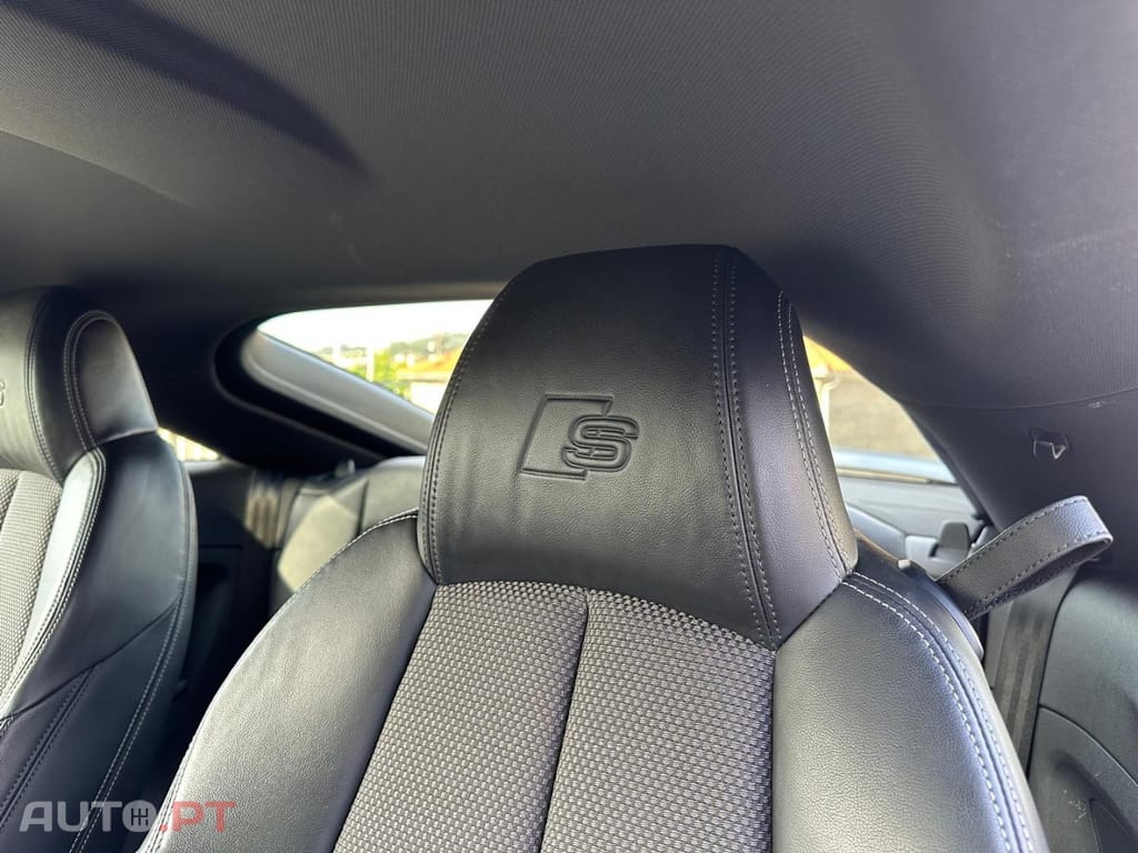 Audi TT 2.0 TFSI S-line S tronic