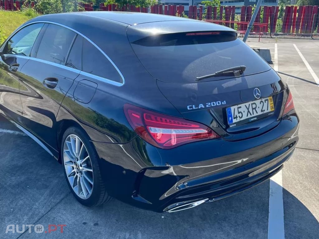 Mercedes-Benz CLA 200 d Shooting Brake AMG Line Aut.