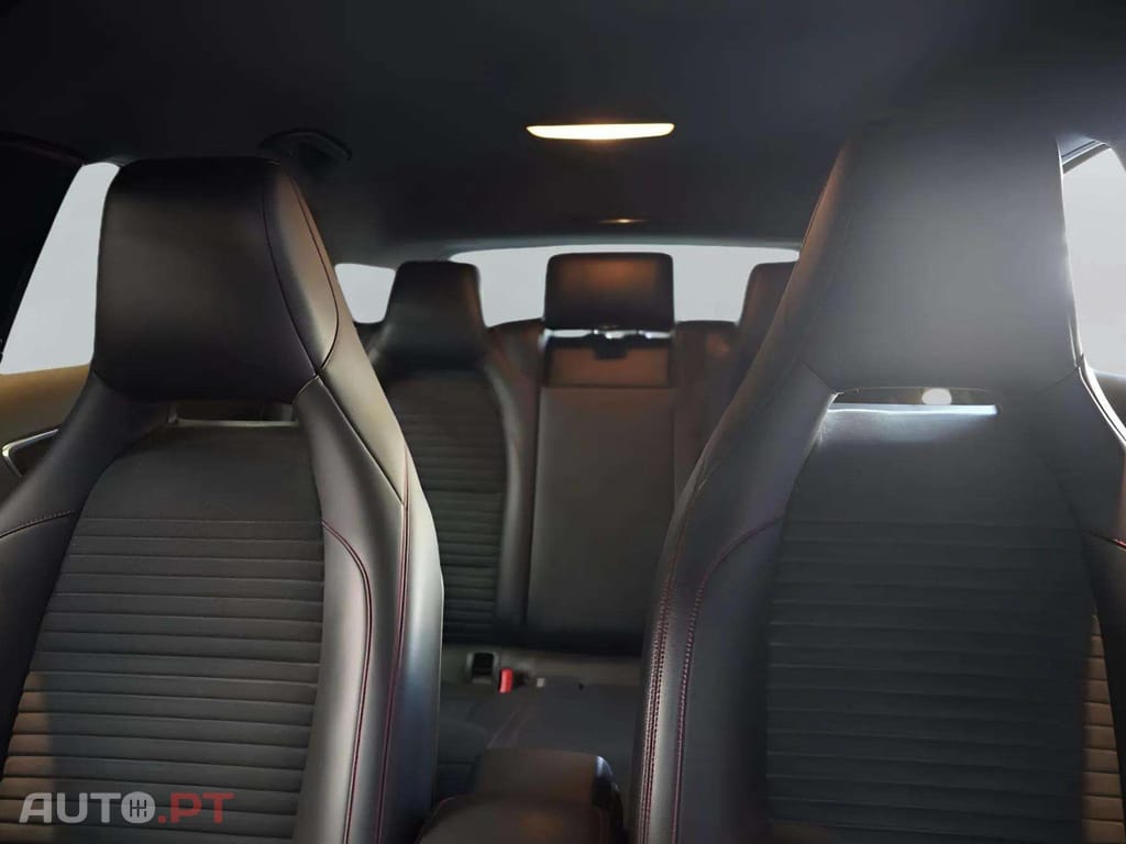 Mercedes-Benz A 180 d AMG 