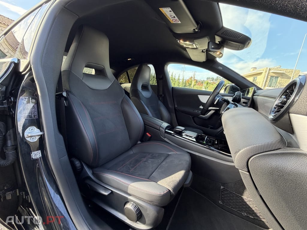 Mercedes-Benz CLA 180 d AMG LINE