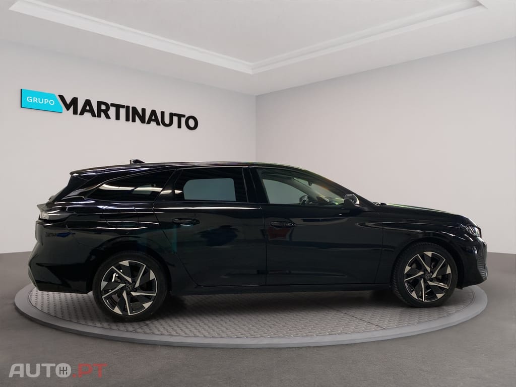 Peugeot 308 SW 1.2 PureTech Allure EAT8
