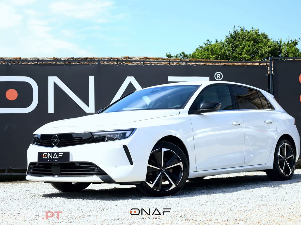Opel Astra 1.2 T-Elegance 130Cv