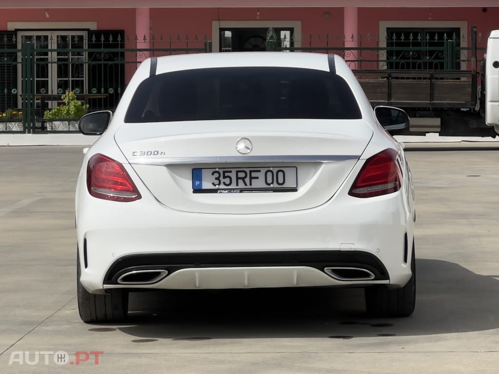 Mercedes-Benz C 300 h AMG Line