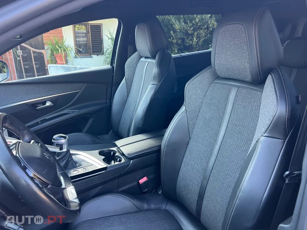 Peugeot 5008 1.5 BlueHDi GT Line