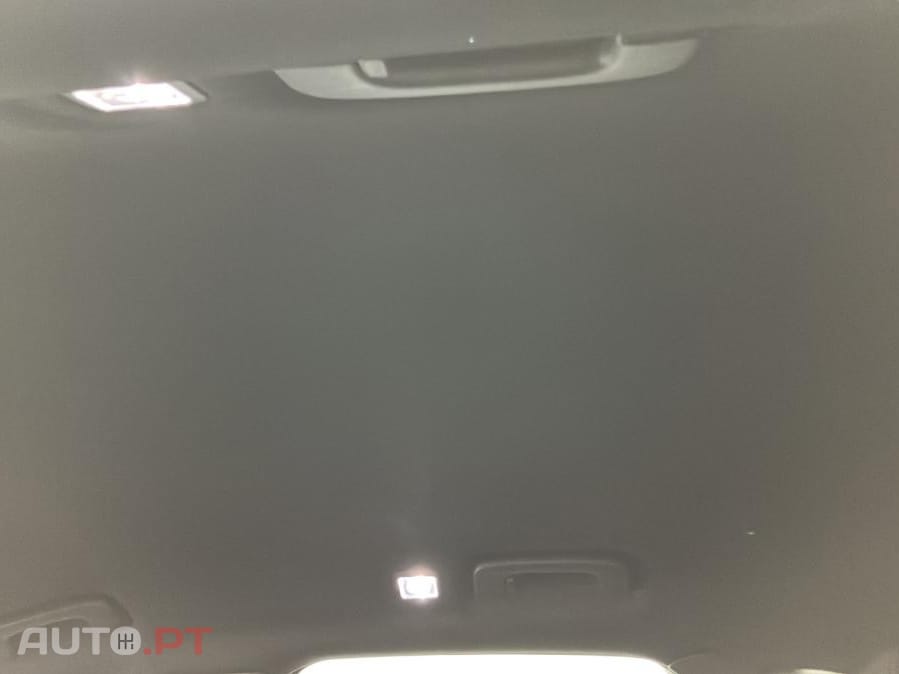 Ford Kuga 2.5 FHEV ST-Line