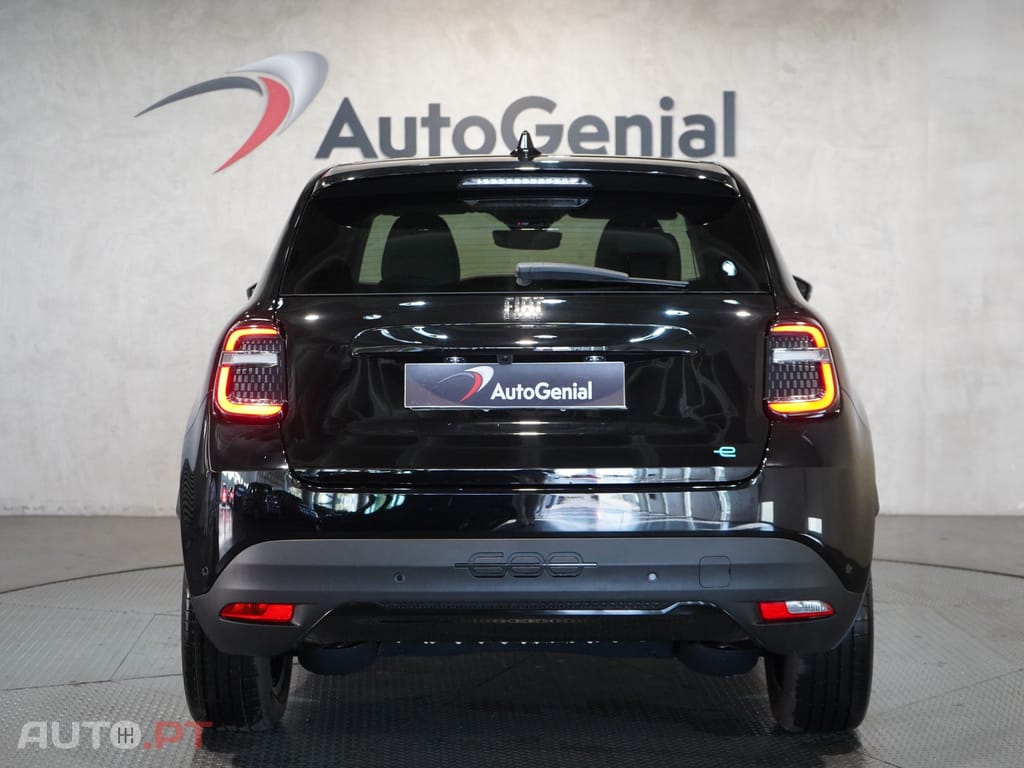 Fiat 600e 54 kWh La Prima