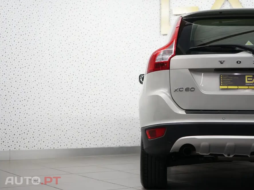 Volvo XC60 2.0 D3 Summum Geartronic